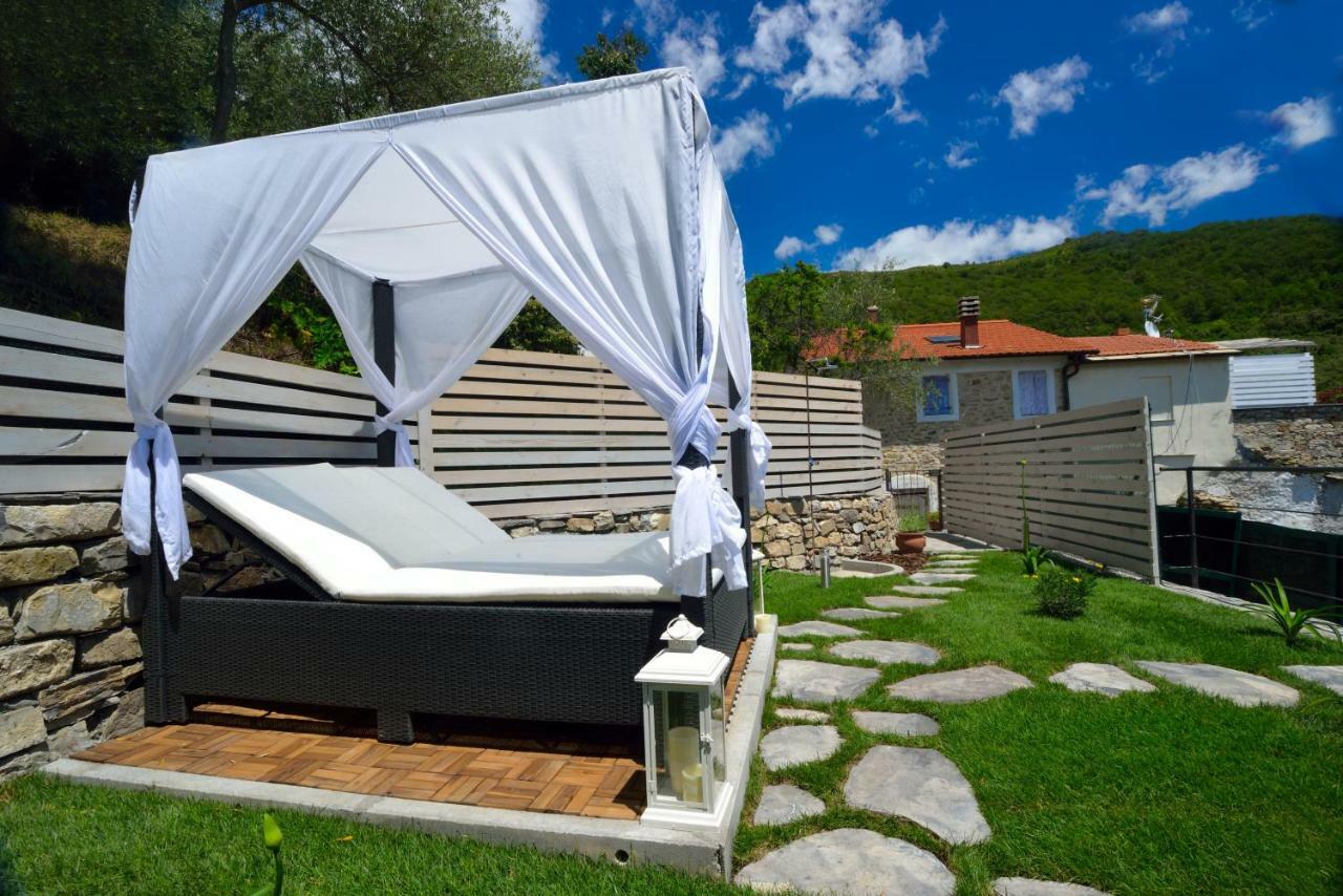 Chalet In Liguria Villa Vasia Eksteriør bilde