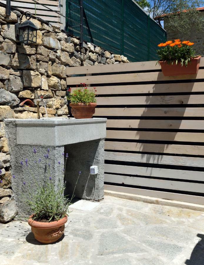 Chalet In Liguria Villa Vasia Eksteriør bilde